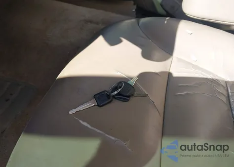 1996 Chevrolet Gmt-400 K1500 z USA, uszkodzony, nr VIN 1GCEK19R1TE122705